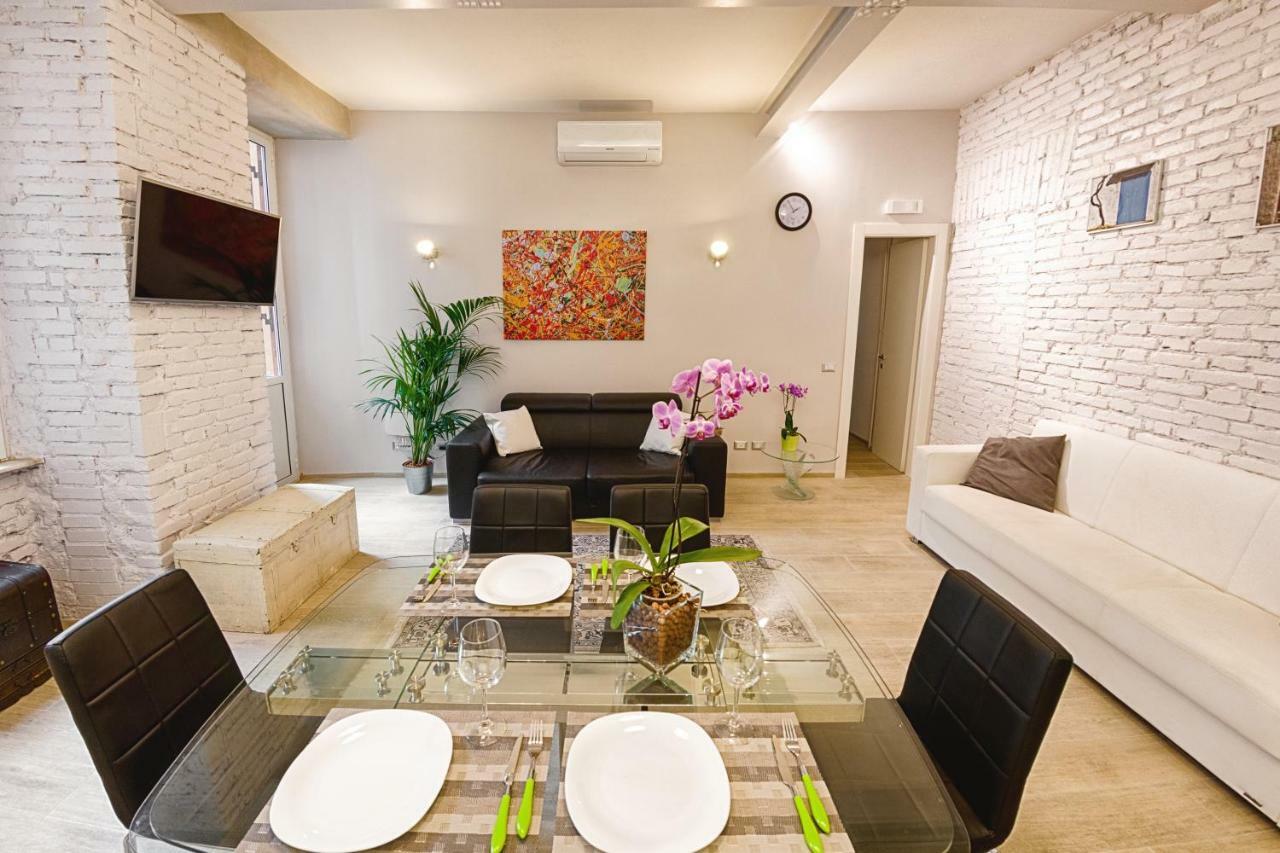 Modern Apartment Near Colosseum Rom Eksteriør billede
